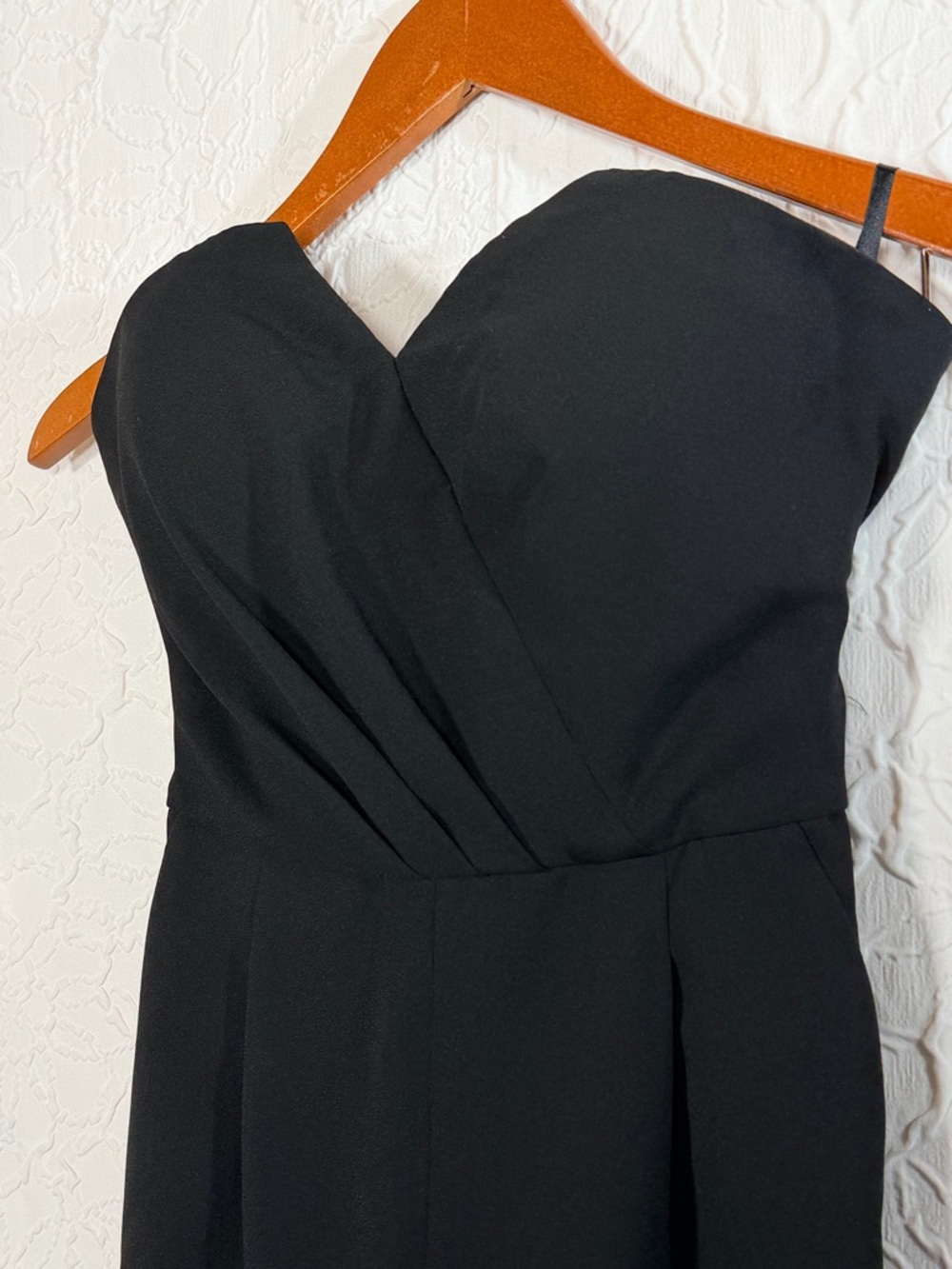 Bebe Black Strapless Modern Chic Fashion Jumpsuit Sz 2 - Picture 5 of 10